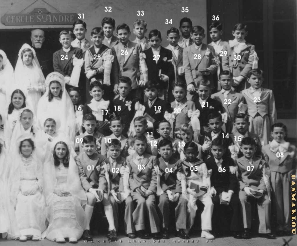 COMMUNIONS ORAN EGLISE SAINT ANDRE 1948 003 GARCONS.JPG